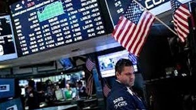 انخفاض أسهم أوروبا مدفوعة بتراجع شركات السلع الفاخرة