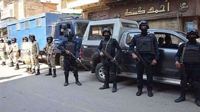 حملة مكثفة لضبط الخارجين عن القانون بالمنطقة الآثرية بالهرم