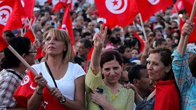 القروي يتهم منافسه قيس سعيد بتحالفه مع جماعة الإخوان