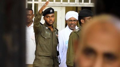 أمر باعتقال شقيق الرئيس السوداني المعزول عمر البشير