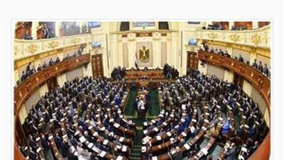 برلماني يحذر من العروض الوهمية بالأوكازيون الصيفي ويطالب بتشديد الرقابة