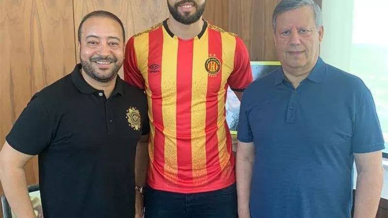 حمدي النقاز يفسخ عقده مع الترجي التونسي