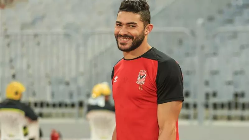 فايلر يطمئن على حالة ياسر إبراهيم قبل انطلاق المران المسائي