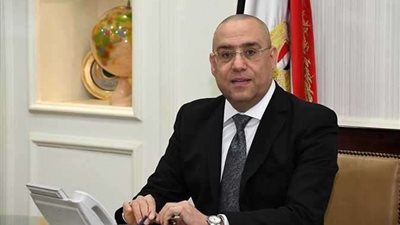 وزير الإسكان: تسليم الوحدات السكنية للأهالي كاملة التشطيبات والفرش