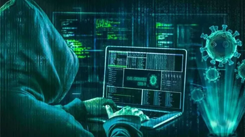 الحسابات عرضة للهكرز والسرقة.. تحذير عاجل لمستخدمي 