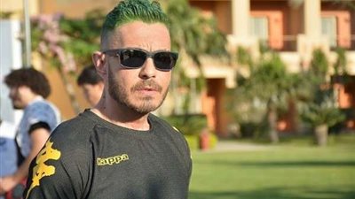 أحمد زاهر: 