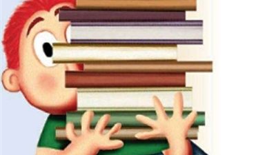 بعد ربط تسليم الكتب بالمصروفات.. طارق شوقي في مأزق مع أولياء الأمور