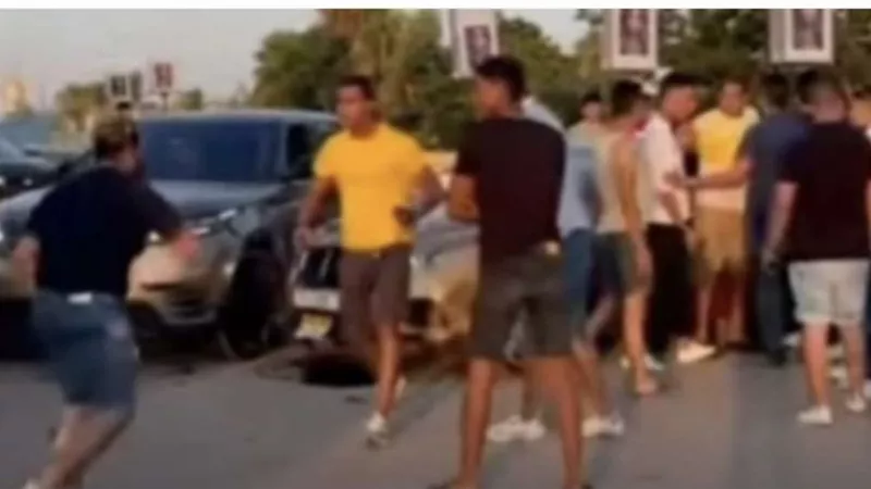 بالكراسي.. مشاجرة بين حمو بيكا ونور التوت في الساحل الشمالي