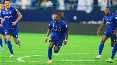 الهلال يفوز على التعاون بصعوبة بالدوري السعودي