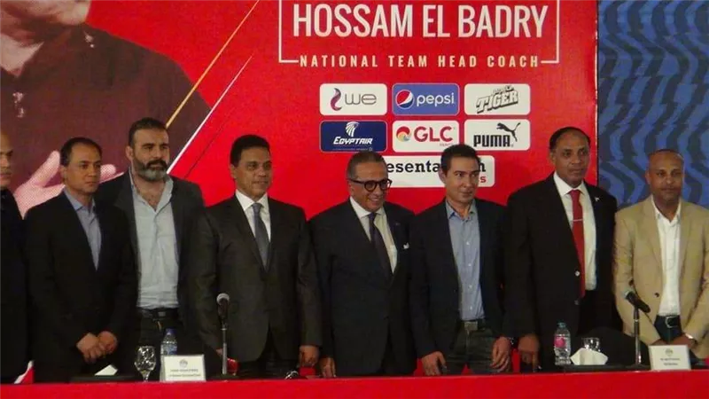 بالصور.. تقديم الجهاز الفني الجديد للمنتخب بقيادة حسام البدري