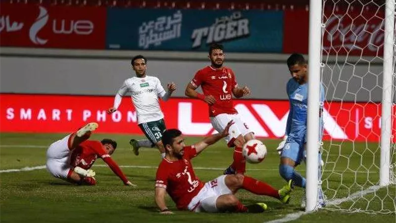 الأهلي يفوز على المصري برباعية مقابل هدفين