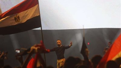 محمد رمضان من 