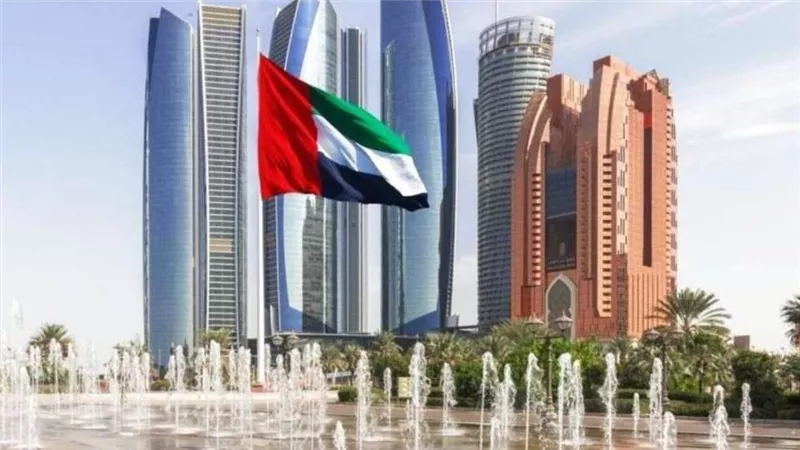 الإمارات تعلن تفاصيل هامة بشأن السفر إليها