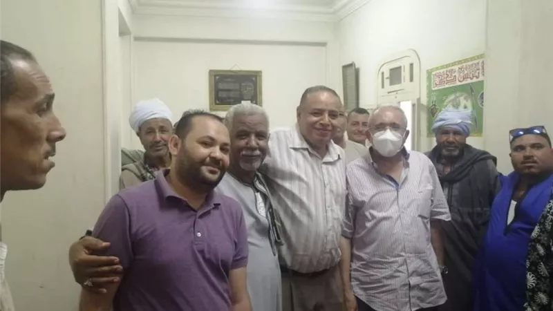 وكيل لجنة الخطة والموازنة يلتقي أهالي أسيوط