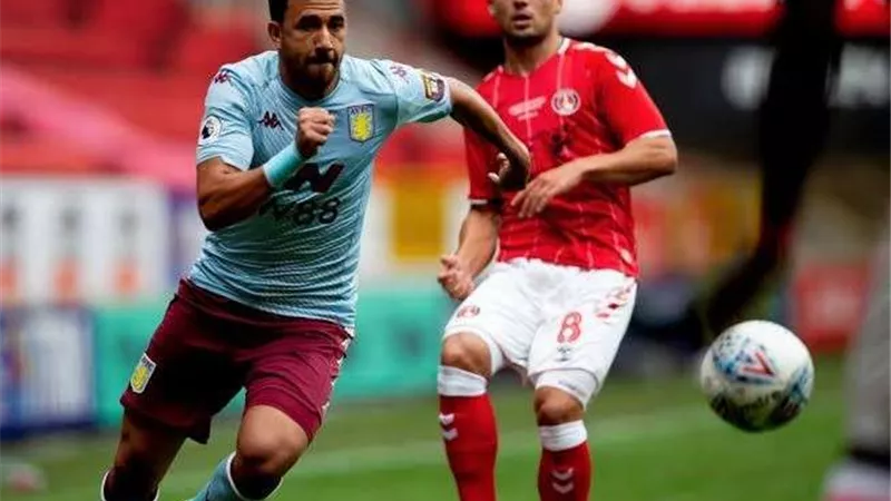 تريزيجيه يصنع هدفا في تعادل أستون فيلا بالدوري الإنجليزي