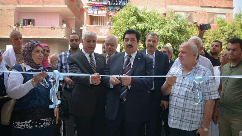 محافظ القليوبية يفتتح مدارس ومشروعات خدمية في الخانكة