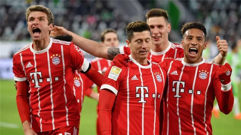 التشكيل الرسمي لمباراة توتنهام وبايرن ميونخ في دوري الأبطال