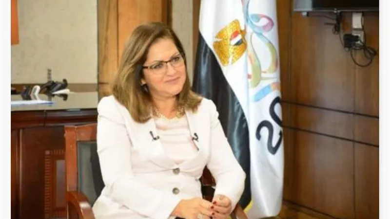 تعرف على خطة الحكومة لرفع مستوى معيشة المواطن المصرى فى 10 نقاط