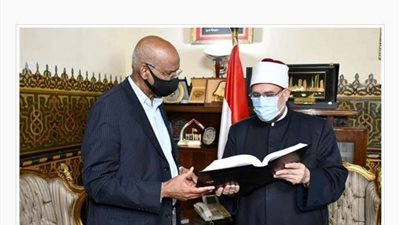 وزير الأوقاف يستقبل السفير السوداني في القاهرة
