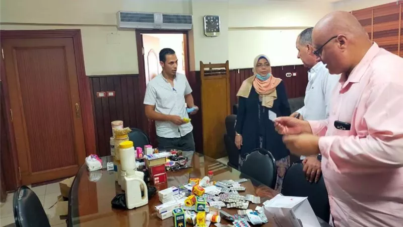 ضبط 870 قرص أدوية غير مصرح بتداولها في البحيرة
