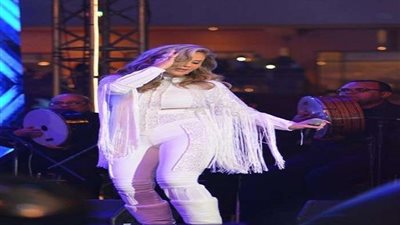في هذا الموعد.. نيكول سابا تحيي حفلًا غنائيا بالعلمين الجديدة