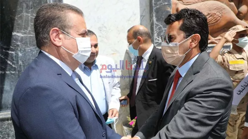 محافظ المنوفية يحيل 226 من العاملين بمستشفيات منوف العام والحميات للنيابة الإدارية