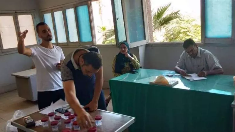 عقوبات بالفصل.. توقيع تحليل المخدرات لـ100 موظف بمجلس مدينة قها