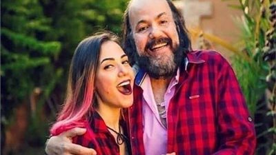 بعد وفاه والدها.. ابنة طلعت زكريا تحرم نفسها من هذا الأمر