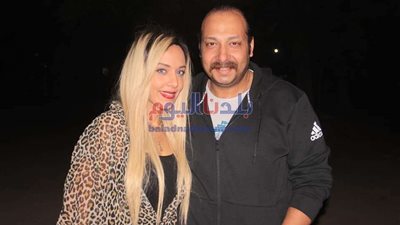 أبطال 