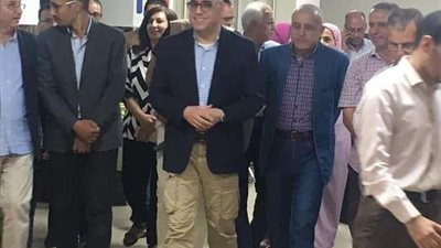 بعد تأسيسها بـ2 مليار جنيه.. وزير الإسكان يشيد بمستوى مدرسة النيل المصرية