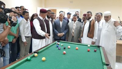 الفرابلي يفتتح مركز شباب و