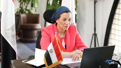 وزيرة البيئة تعلن بدء خطة منظومة مواجهة نوبات تلوث الهواء الحادة 2021