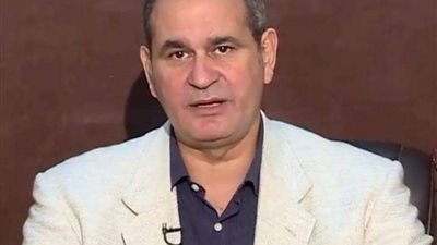 مدحت الشريف: نحتاج لقاعدة بيانات للمستثمرين بالخارج للتواصل معهم
