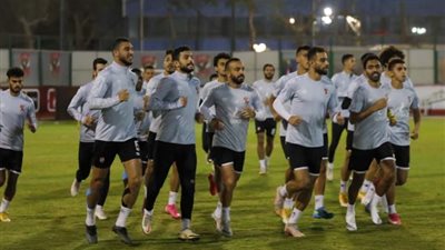 الأهلي يدخل معسكرا مغلقا اليوم بالإسكندرية.. استعداداً للطلائع بالسوبر