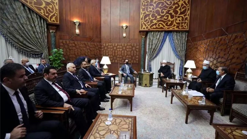 شيخ الأزهر لرئيس البرلمان العراقي: ليس أمامنا إلا الوحدة والتلاحم طريقًا للأمن والاستقرار