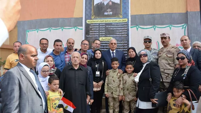 محافظ الدقهلية يحتفل بإطلاق اسم الشهيد محمد سمير إدريس على مدرسة العوضية بشربين