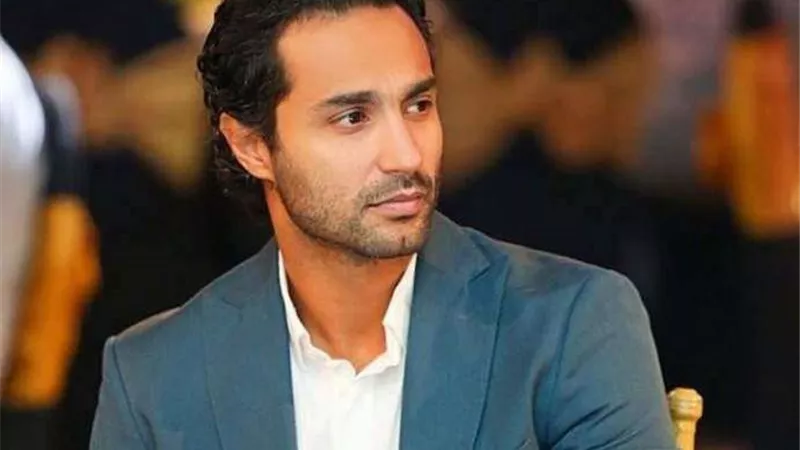 حمدي الميرغني يوجه رسالة مؤثرة لكريم فهمي