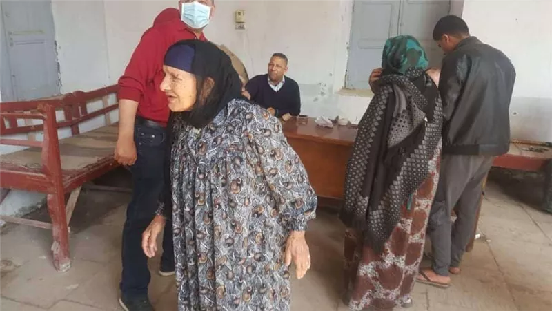 لو عاوز أي مساعدة نقدية..  جهة واحدة تمنحك وأسرتك كل ماتريده