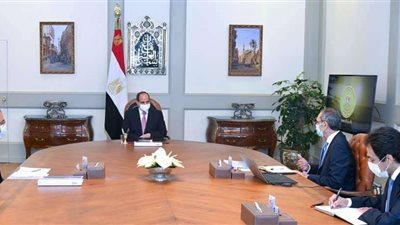 السيسي: يوجه بالاستمرار فى توفير موارد مالية لازمة لتطوير قطاع الاتصالات