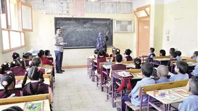 قبل بدء العام الدراسي.. التعليم تعلن عن حاجتها لمتطوعين لسد عجز المعلمين في المدراس