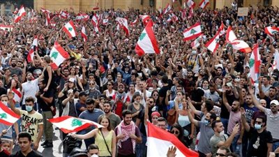 البيت الأبيض يعلق على احتجاجات الشارع اللبناني ضد الحريري