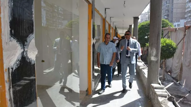 بالصور | محافظ الدقهلية: تنفيذ مشروع محلات سور حديقة شجرة الدر بالمنصورة إضافة اقتصادية كبيرة