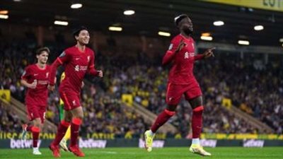 ليفربول يضرب نوريتش سيتي بثلاثية في رابطة المحترفين