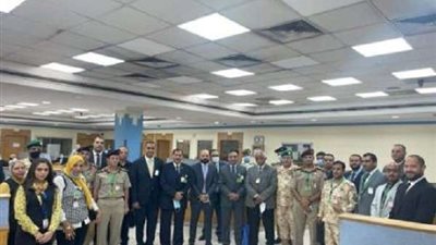 بالصور | وفد من أكاديمية ناصر العسكرية يتفقد مركز عمليات مصر للطيران بمطار القاهرة