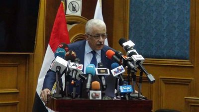 السيدات يتغلبن على الرجال.. التعليم تكشف عدد المتقدمين للتسجيل عبر بوابة التوظيف