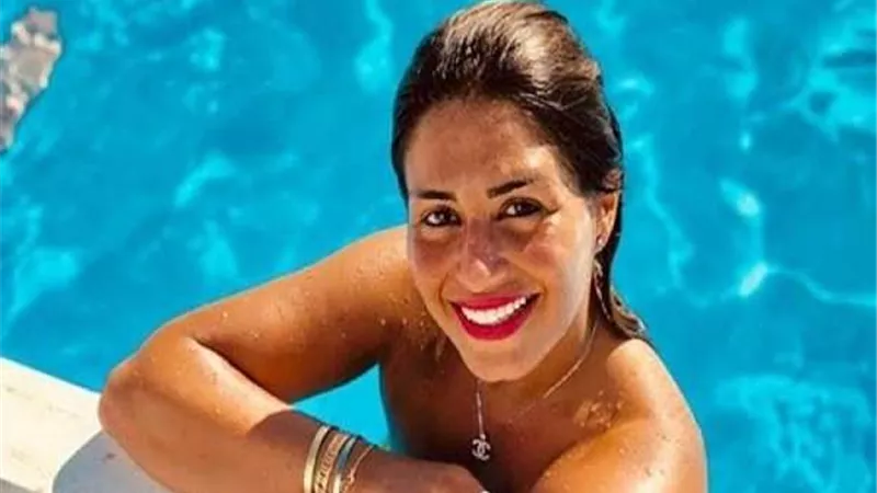 منة فضالي تخطف أنظار متابعيها بمكياج جذاب