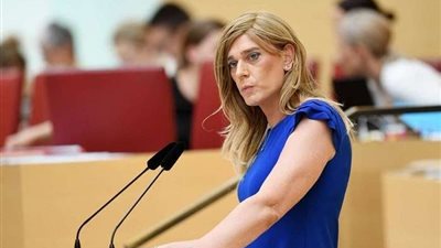 متحولة جنسيا تفوز بمقعد فى البرلمان الألمانى