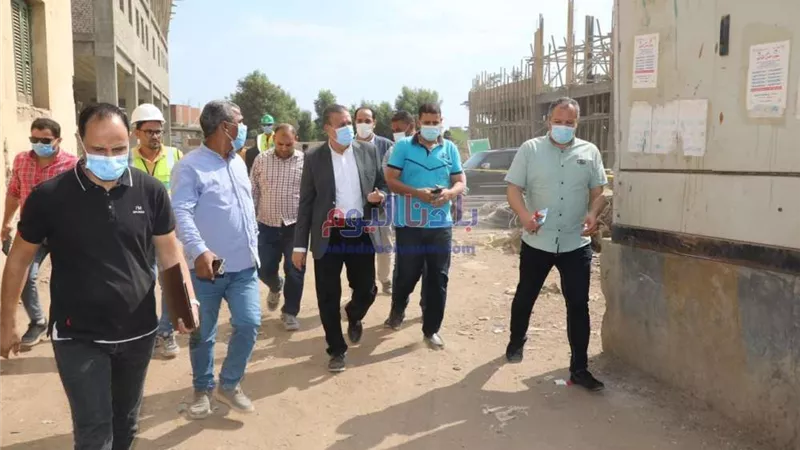 محافظ المنوفية يتابع الأعمال الإنشائية للمجمعات الخدمية والزراعية بسنتريس وسبك الأحد