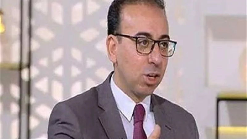 كيف حققت الدولة المصرية طفرة تنموية خلال 7 سنوات؟.. باحث سياسى يجيب