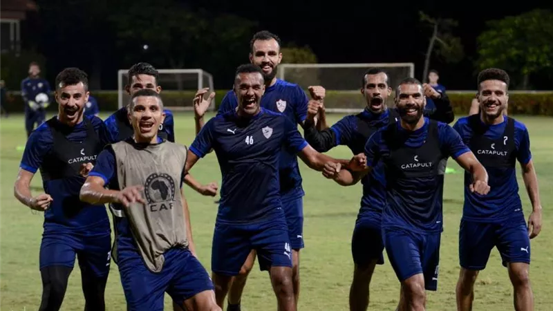 رئيس الزمالك يثور على اللاعبين ويرفض تمردهم